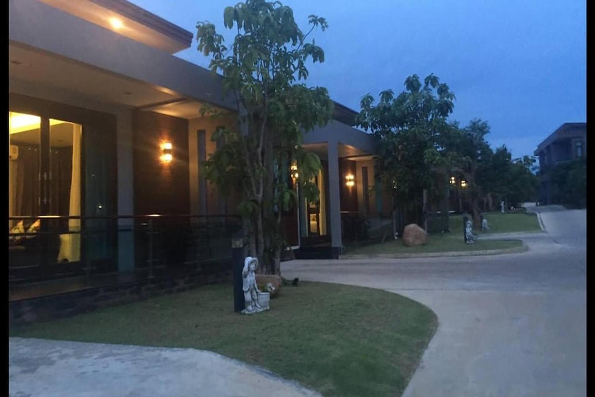 Nutchana Hill Boutique Hotel Hatjaj Kültér fotó