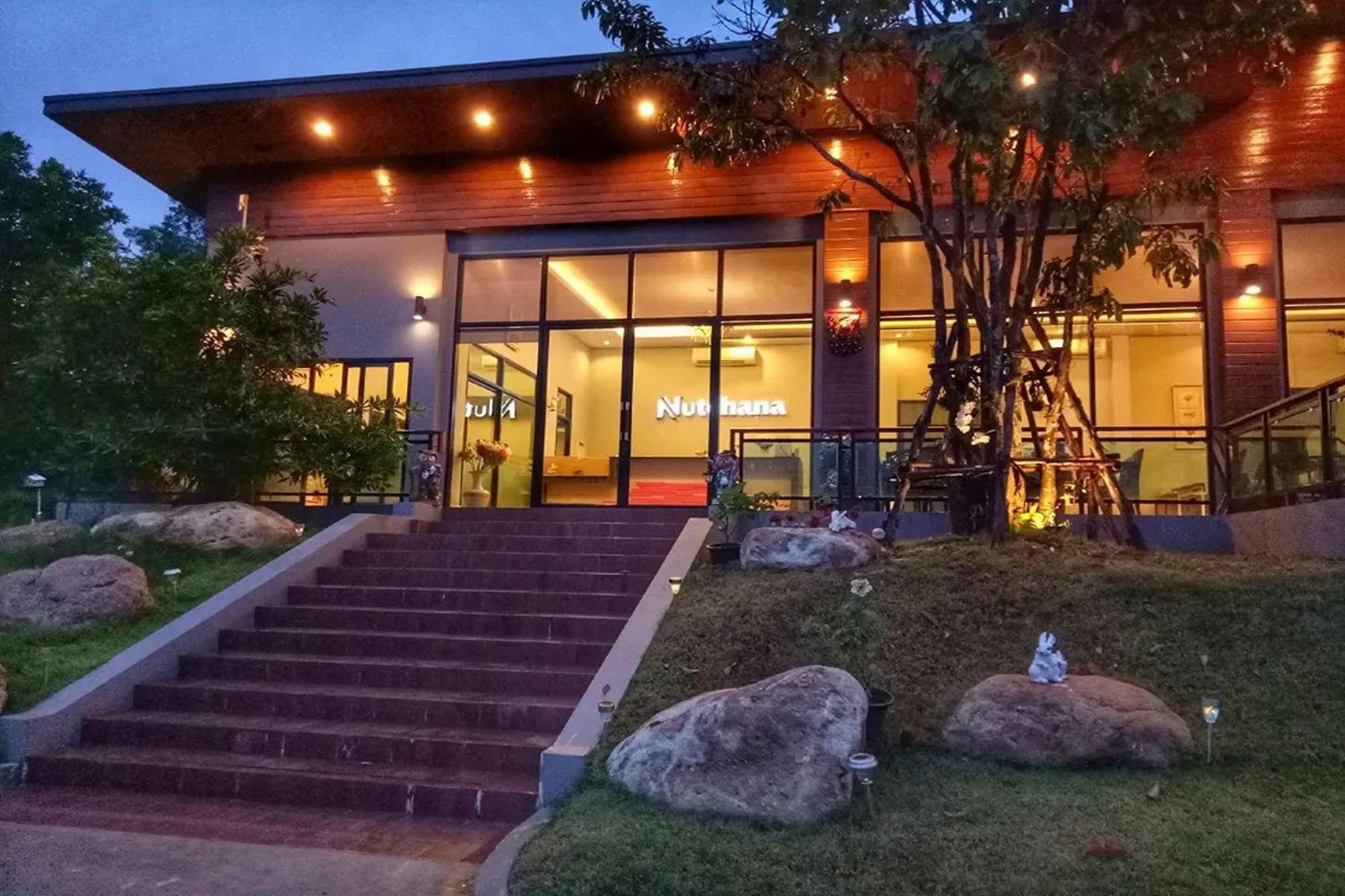 Nutchana Hill Boutique Hotel Hatjaj Kültér fotó