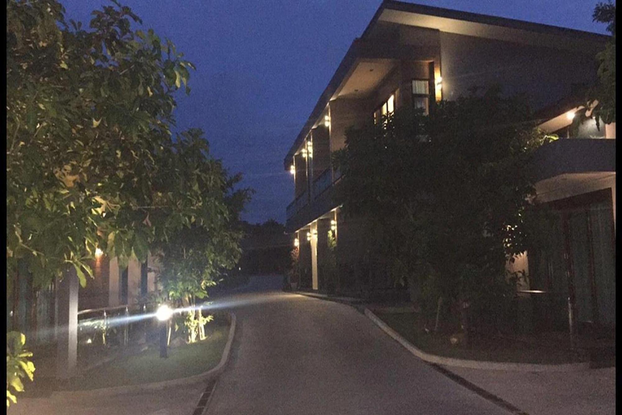 Nutchana Hill Boutique Hotel Hatjaj Kültér fotó