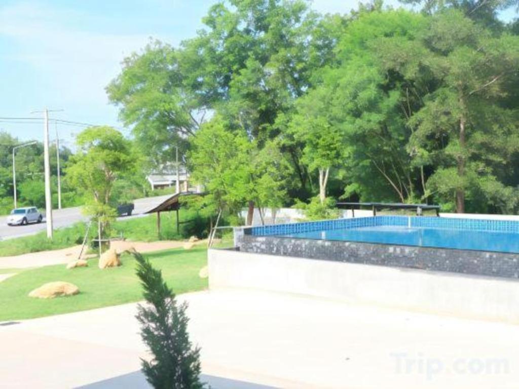 Nutchana Hill Boutique Hotel Hatjaj Kültér fotó